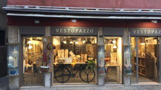negozi per comprare gioielli di moda venezia VESTOPAZZO Venezia