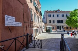 Hotels & Accommodation by the Venice Ghetto