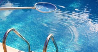 manutenzione della piscina venezia Koral Piscine