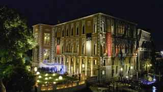 urban art venues in venice Palazzo Cavalli-Franchetti
